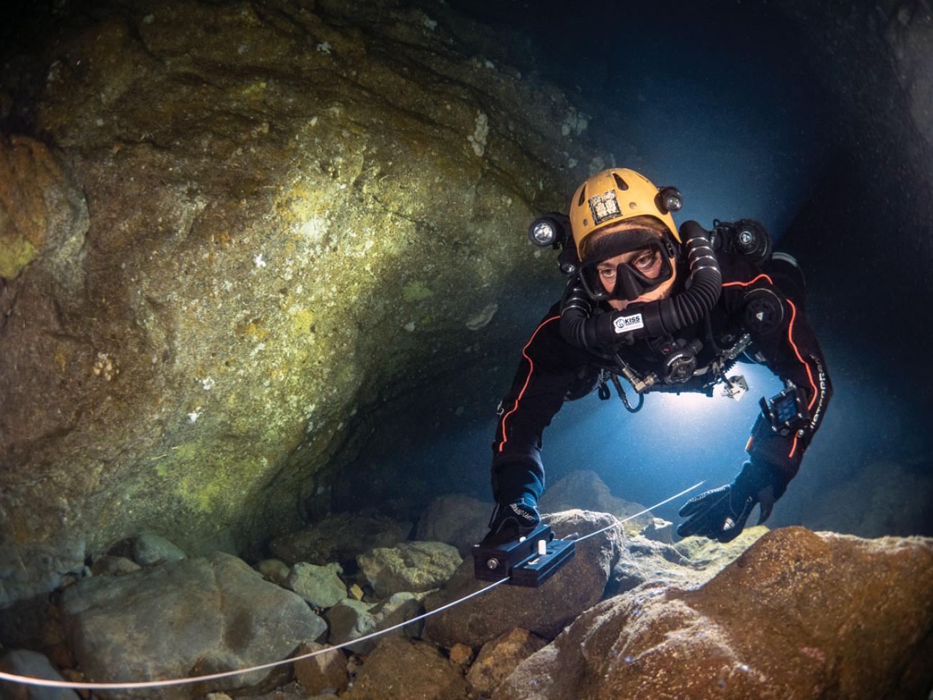 Scuba Diver with MNEMO